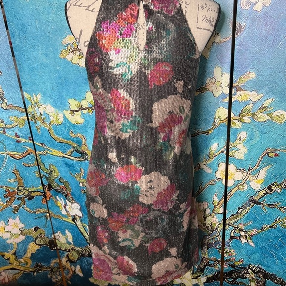 Floral sequin mini dress.  - Picture 3 of 9